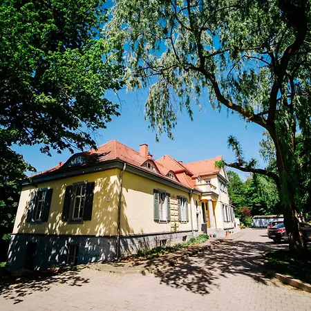 Levin 35qm 2personen Mit Pool Wifi Und Parken *