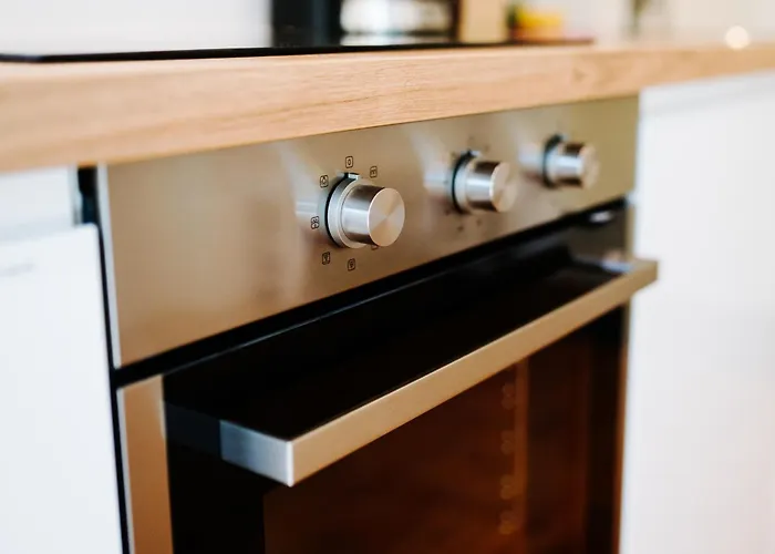 Levin 35qm 2personen Mit Pool Wifi Und Parken アパート *