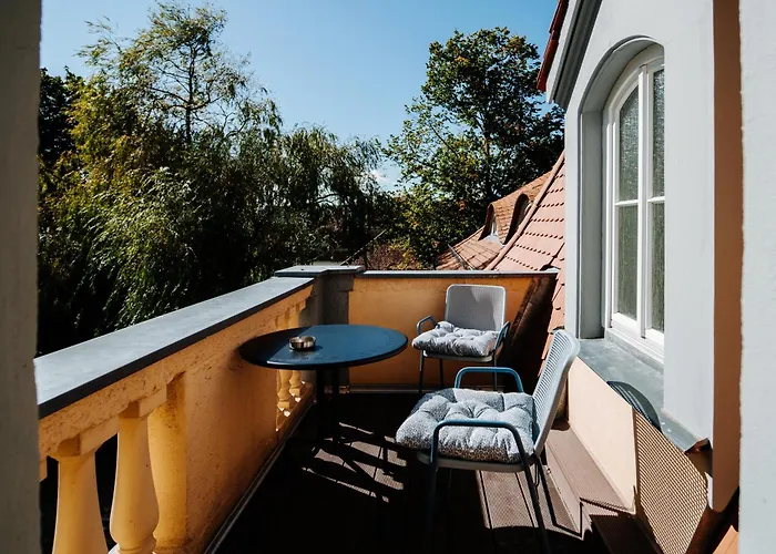 Levin 35qm 2personen Mit Pool Wifi Und Parken アパート