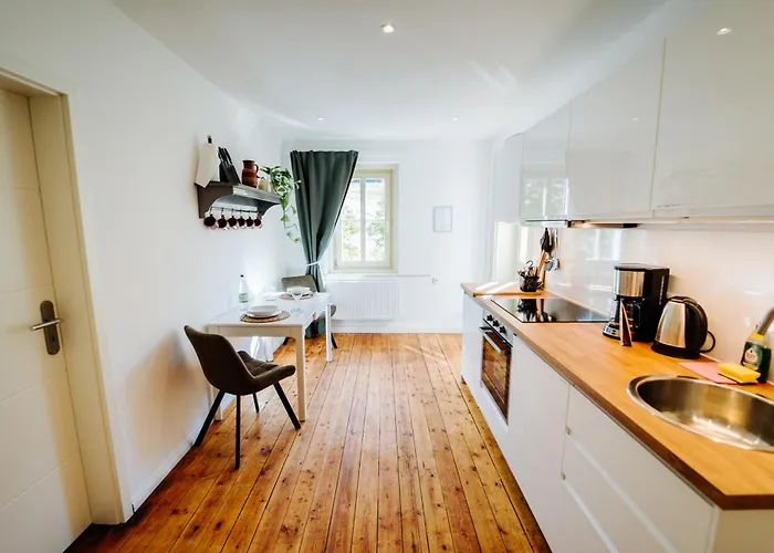 Apartment Levin 35qm 2personen Mit Pool Wifi Und Parken *